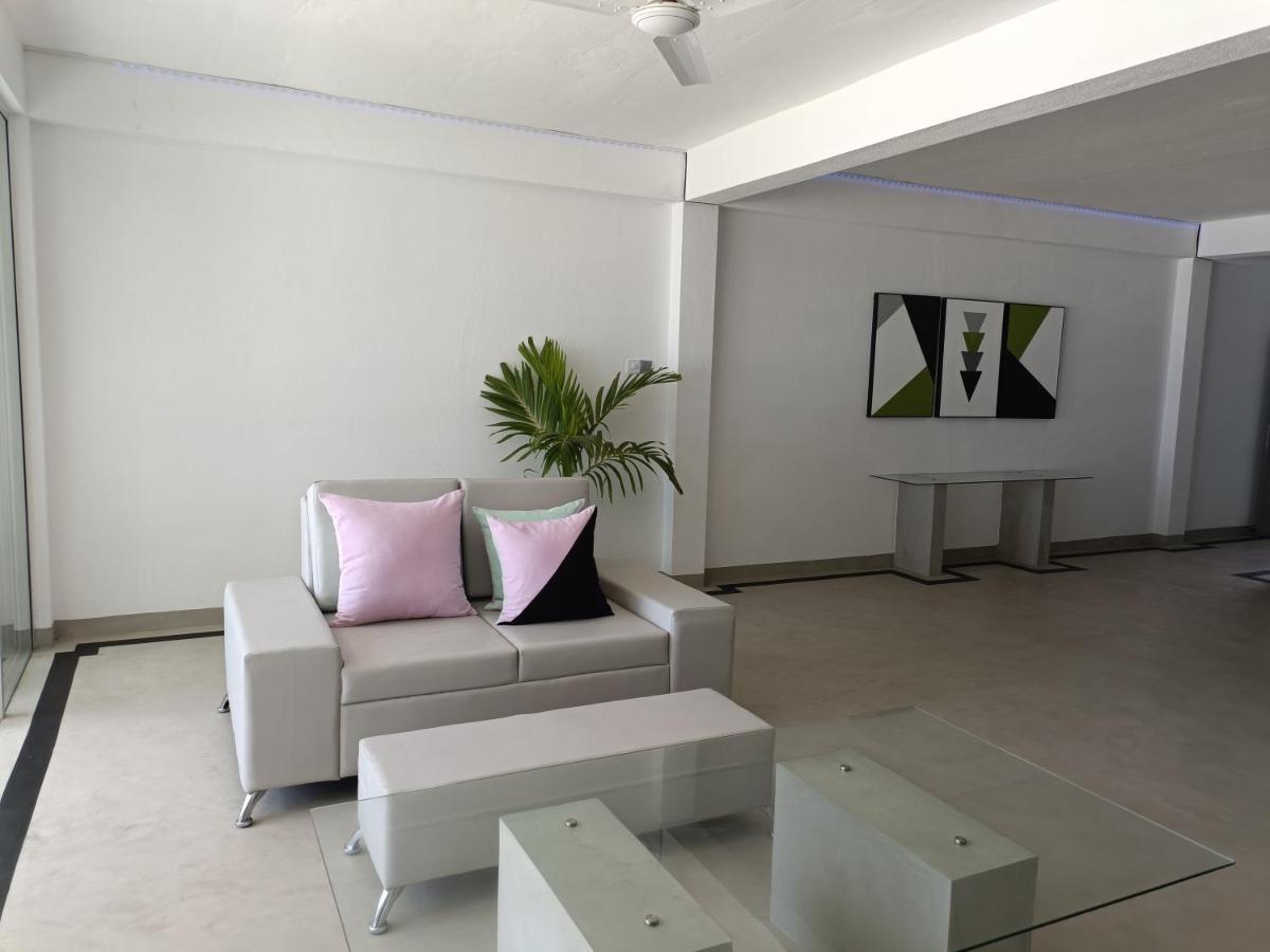 Josan Villa With A Glorious Beach And Sea View Habaraduwa Central Esterno foto